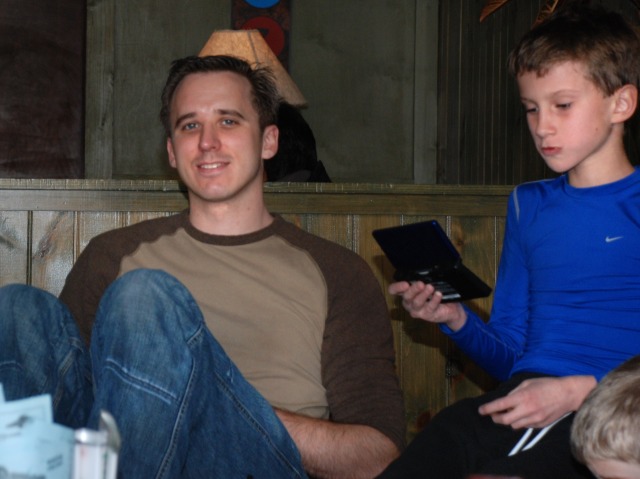 2009-01-25-16 NANA-HI 60TH BD16.jpg